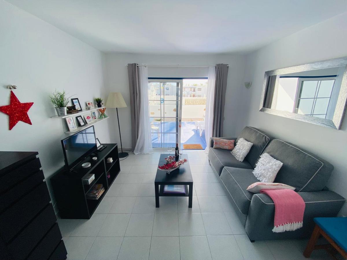 Ferienwohnung Aguazul - A Pie De Piscina Y Vistas Al Mar Puerto del Carmen  Exterior foto