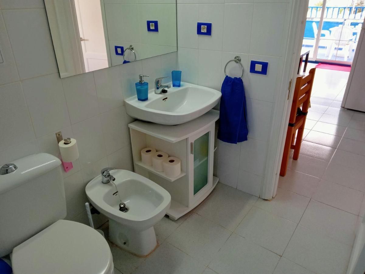 Ferienwohnung Aguazul - A Pie De Piscina Y Vistas Al Mar Puerto del Carmen  Exterior foto